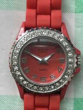Golden Classic Rhinestone Bezel Red Band And Case Women’s Quartz Watch